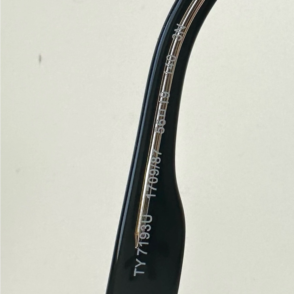 TORY BURCH MILLER OVERSIZED SQUARE FRAME SUNGLASSES/ BLACK Designer Sunglasses - Picture 12 of 16